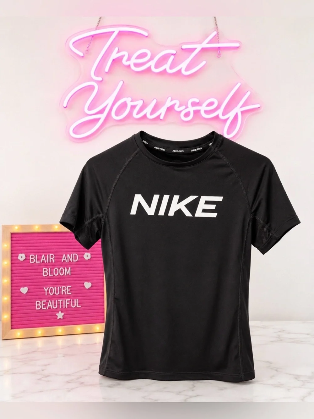 Nike Pro DRI-FIT T-Shirt - Black- Youth Large MSRP 25$